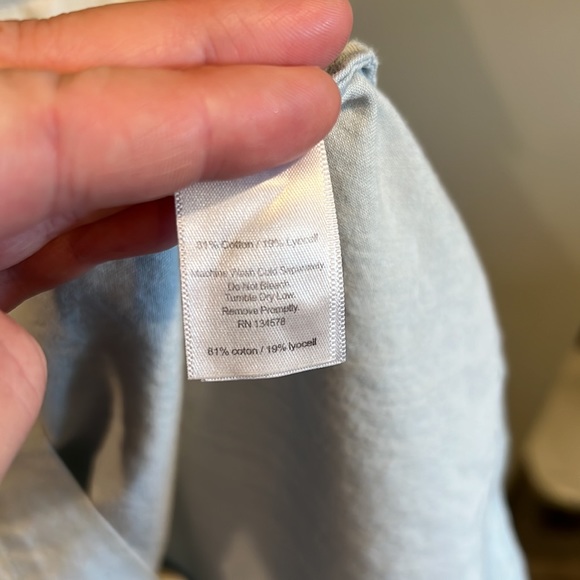 Vineyard Vines tank top - Picture 5 of 5